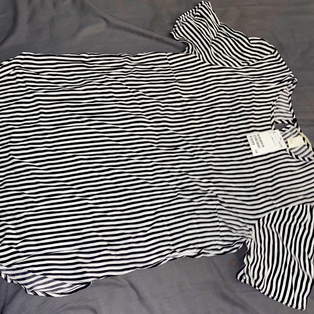 H&M women’s top